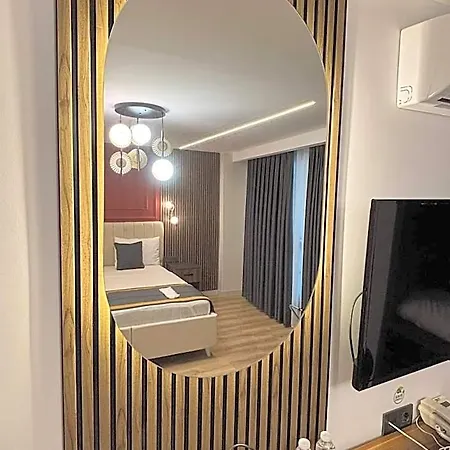 Hotel The Pearl Airport 3*