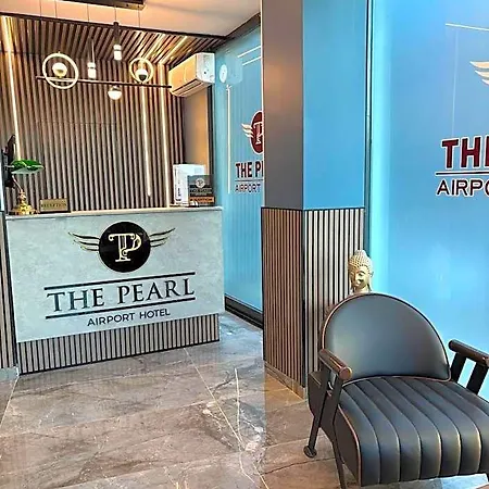 Hotel The Pearl Airport 3*